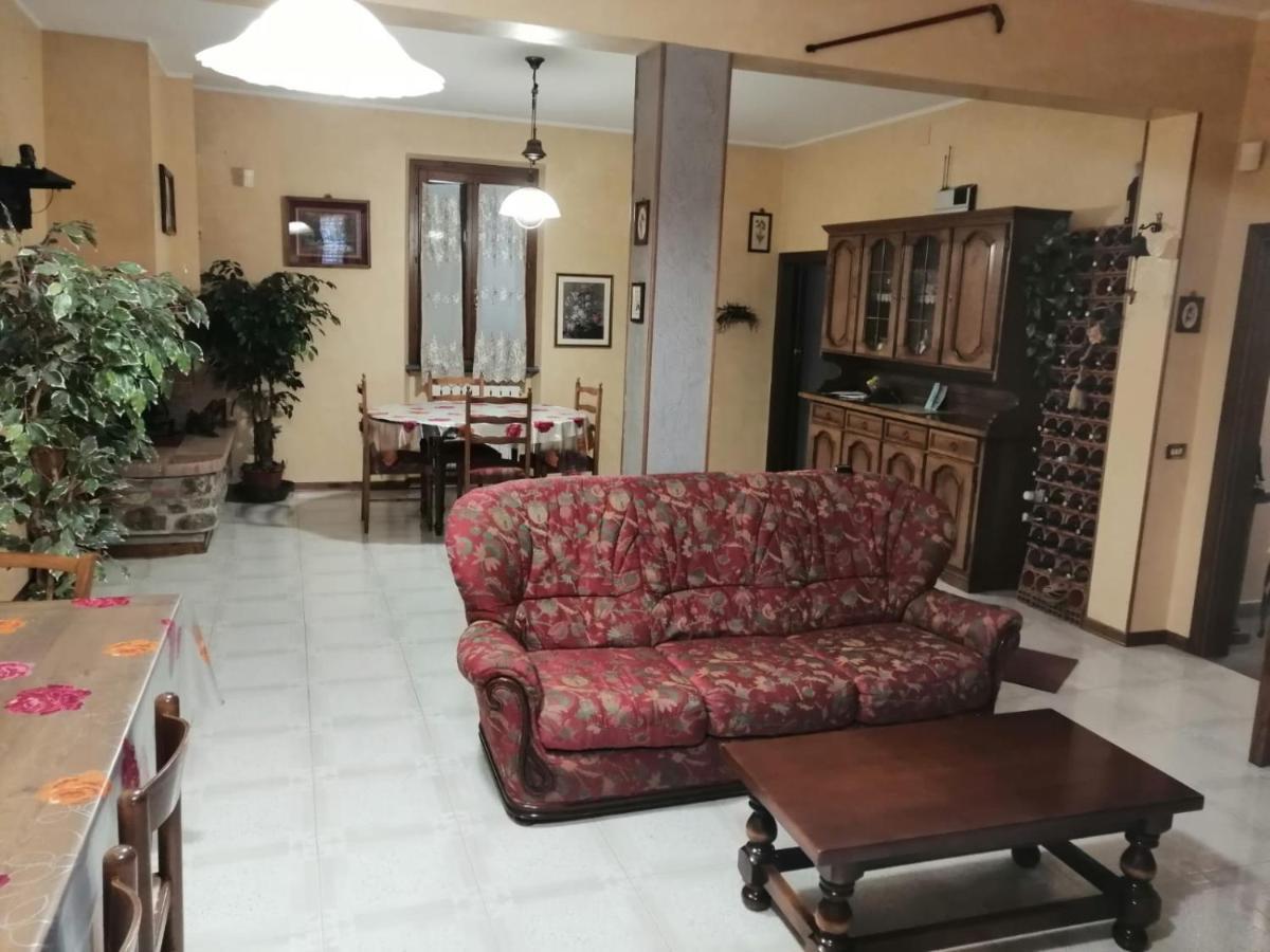 Corte Vettori Куарата Екстериор снимка